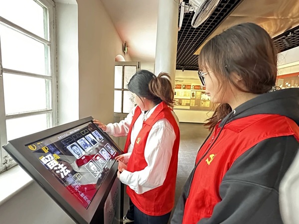 爱国教育|必赢242net官网|管理学院|走进勤工俭学，追寻红色足迹