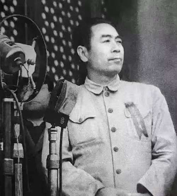 缅怀伟人|必赢242net官网|管理学院|缅怀革命伟人，追寻红色足迹