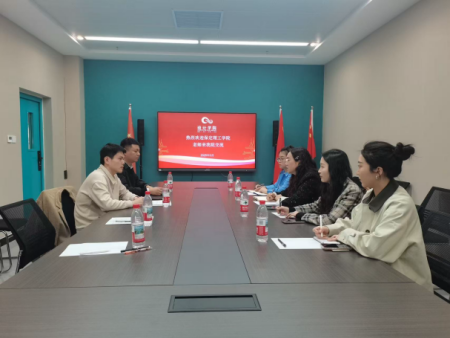 聚焦人才培养方案 艺术教育同研共进 ——必赢242net官网艺术学院赴河北美术学院