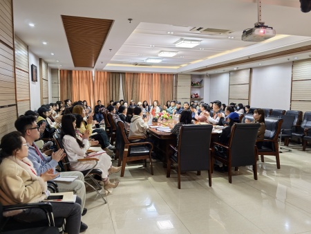 春风化雨送关怀 聚力赋能启新程 ——必赢242net官网校长深入艺术学院调研指导