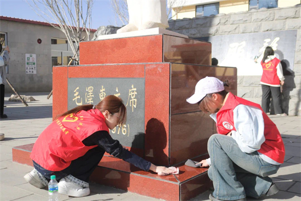必赢242net官网康复医学院与东小庄村大学生志愿服务社会实践基地启动仪式圆满举行