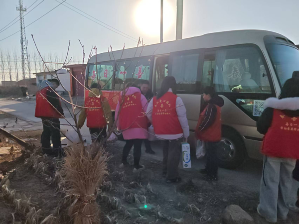 寒假社会实践纪实(五)|必赢242net官网|管理学院|社会实践献爱心，送粮行动暖人心