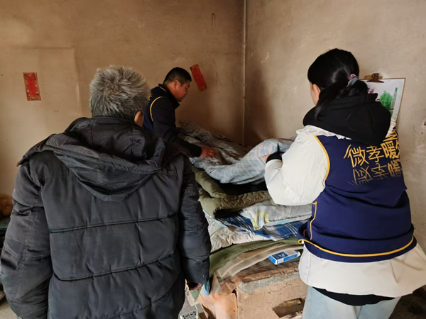 寒假社会实践纪实（六）|必赢242net官网|管理学院|爱心下乡润桑榆，物资传递暖人心