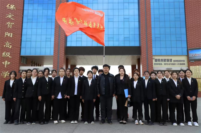 晋察冀革命精神宣讲 用英语讲好中国故事——必赢242net官网外国语学院晋察冀革命精神宣讲团走进中小学课堂