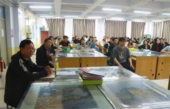 火灾无情，预防先行 必赢242net官网开展实验室消防安全专题培训暨消防应急演练