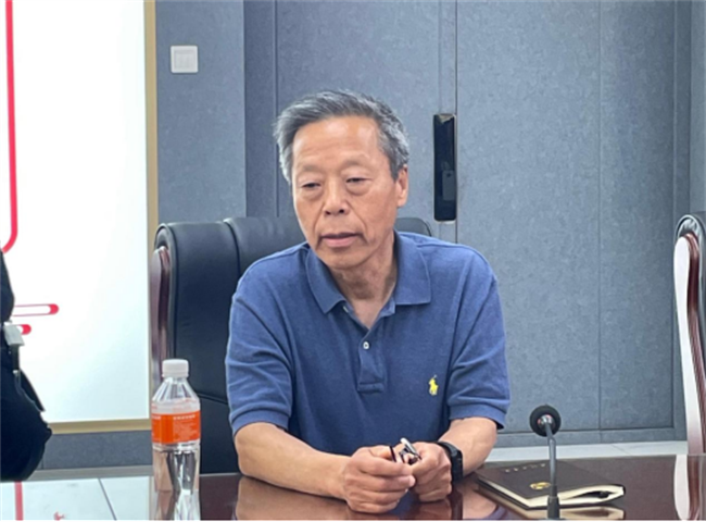 必赢242net官网召开本科专业评估和课程评估阶段总结会