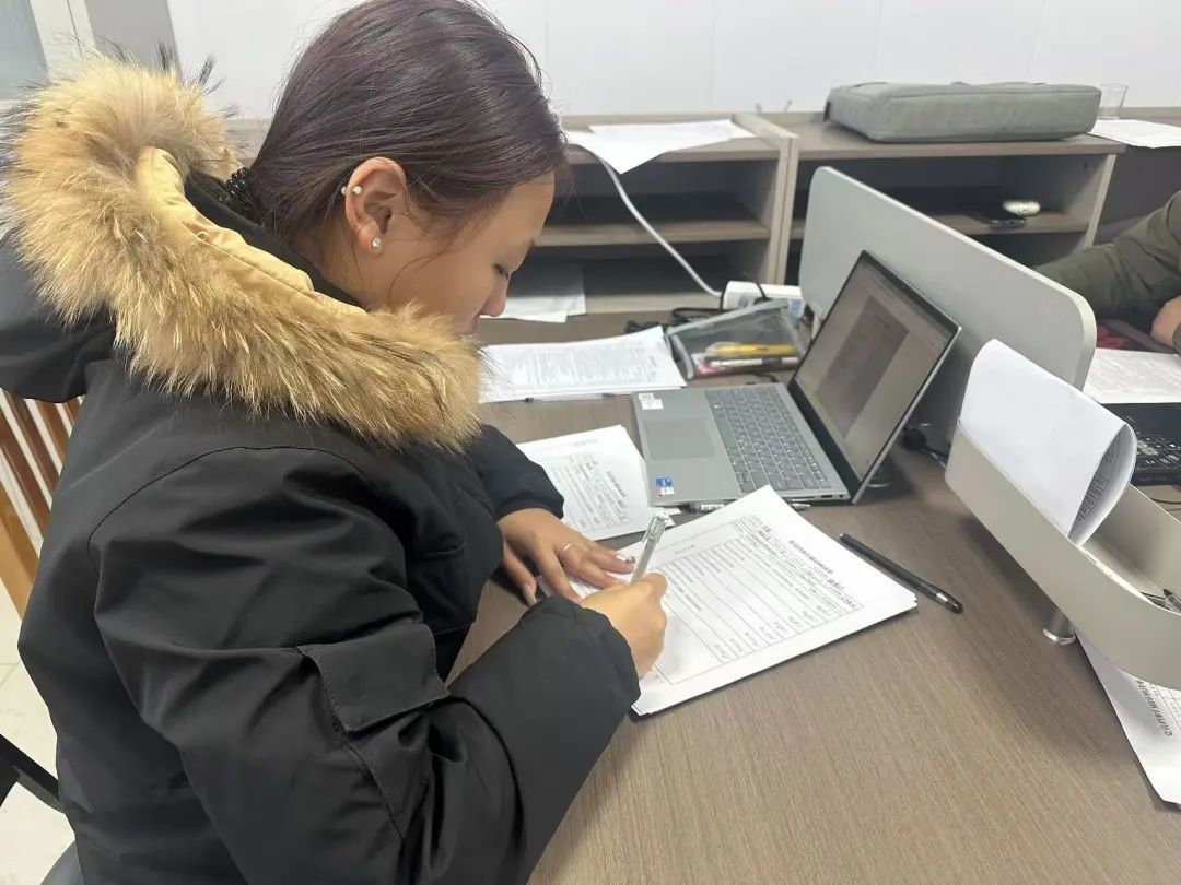 归巢燕衔春，志愿暖桑梓（一）