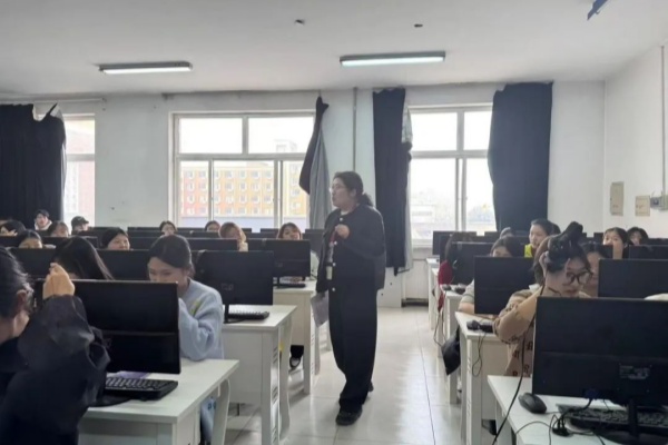 培根铸魂担使命，启智润心育新人 ———“书记进课堂”共促教学质量提升