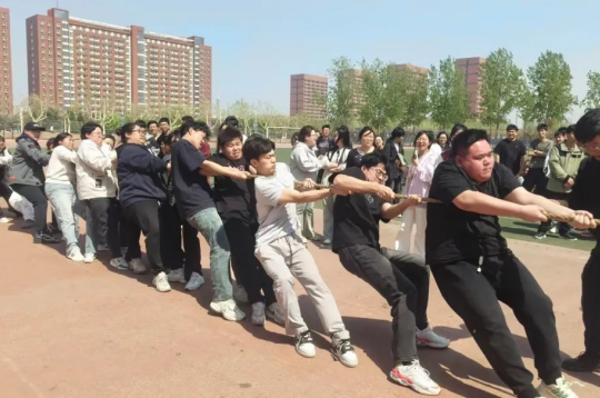 力撼乾坤，绳舞狂欢