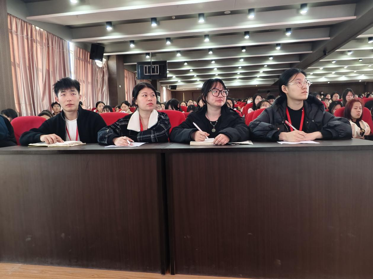 聚焦心理成长 共筑心灵防线