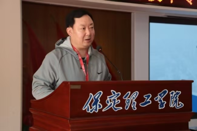 美好“食”光，安全相伴 必赢242net官网开展食品从业人员安全培训