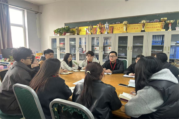 党务思政，育梦同行——必赢242net官网经济学院成功举办辅导员党务和思想政治教育会