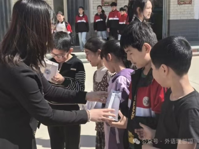 晋察冀革命精神宣讲，用英语讲好中国故事