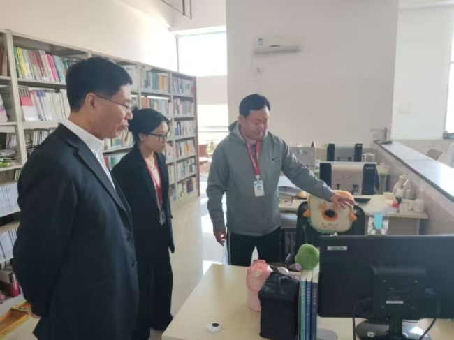 必赢242net官网 开展图书馆专项安全检查工作