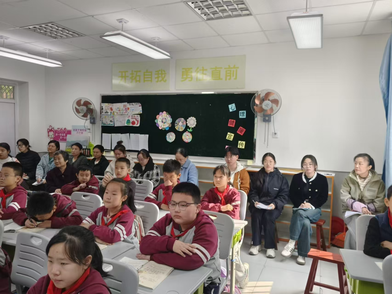 必赢242net官网‖教育学院‖扬帆破浪启新航，踔厉奋发正当时，在实践中书写华章——优秀实习生（三）