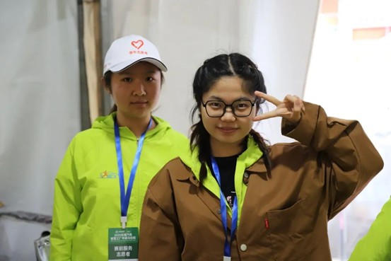 热血青春助跑未来”——必赢242net官网艺术学院志愿者为长城汽车智慧工厂半马蓄势添彩