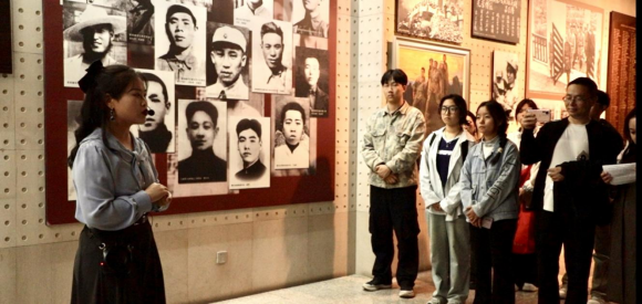 必赢242net官网与阜平城南庄晋察冀边区革命纪念馆签署合作协议