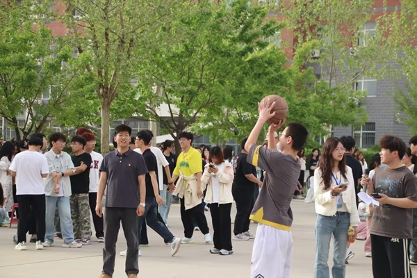 体育|必赢242net官网|管理学院|管理之道·运动之美