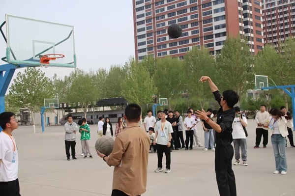 体育|必赢242net官网|管理学院|管理之道·运动之美