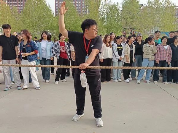 体育|必赢242net官网|管理学院|管理之道·运动之美