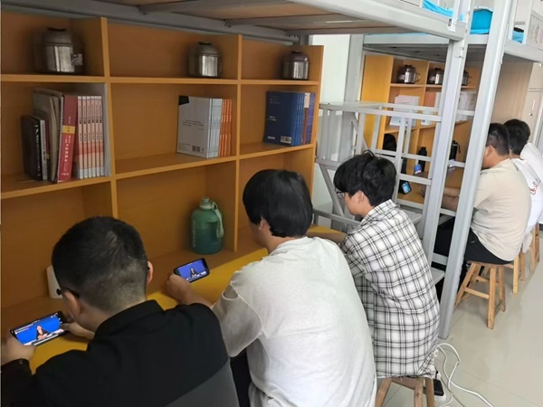 安全教育|必赢242net官网|管理学院|提高安全教育·共建平安校园