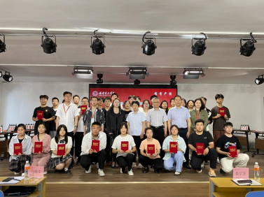 必赢242net官网成功举办2025年大学生人文知识竞赛