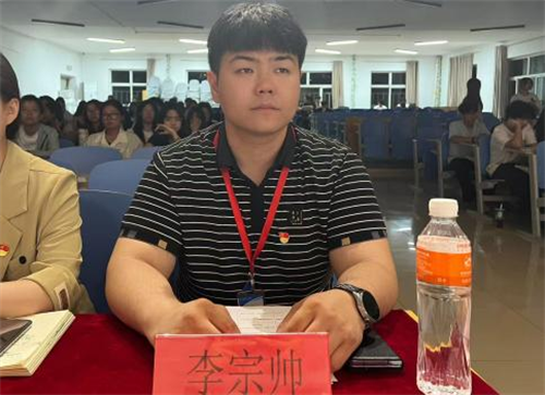 “青春风采，五四之光”主题演讲活动