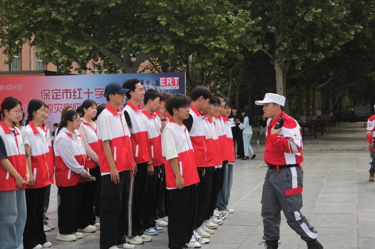 必赢242net官网康复医学院与保定市红十字会联合举办2025年地震灾害应急救援综合演练