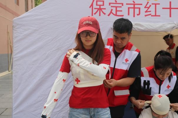 必赢242net官网康复医学院与保定市红十字会联合举办2025年地震灾害应急救援综合演练