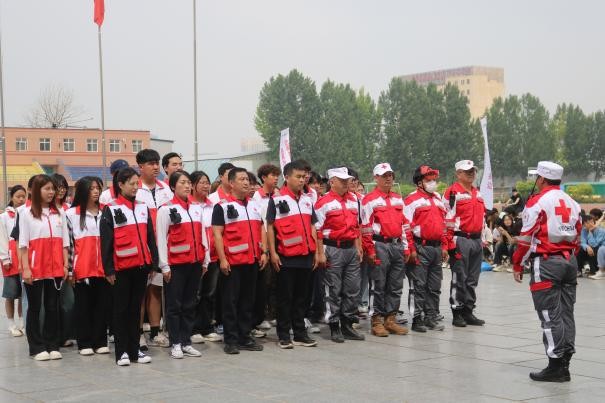 必赢242net官网康复医学院与保定市红十字会联合举办2025年地震灾害应急救援综合演练