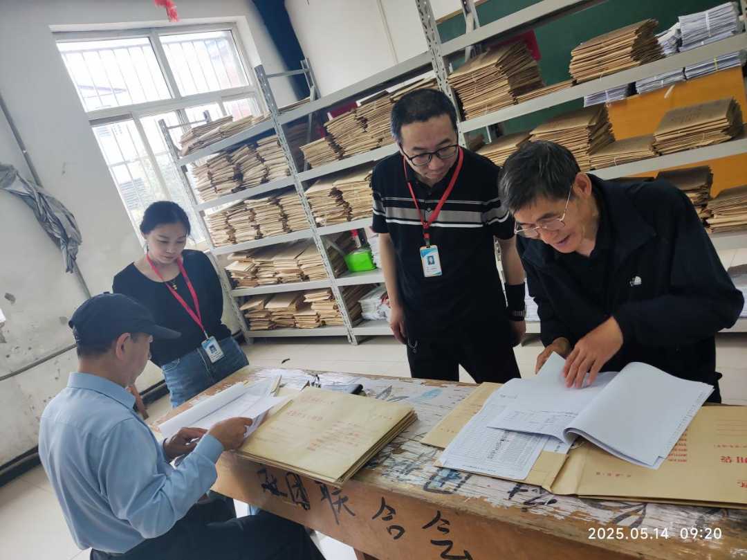 严审一卷一册，力保一课一质