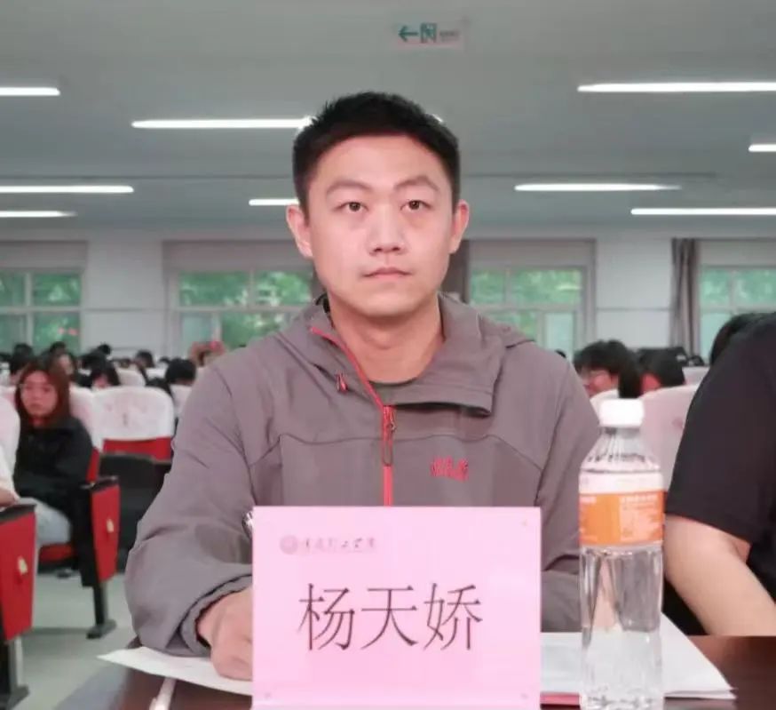 青春校园必赢242net官网第六届辩论赛完美落幕