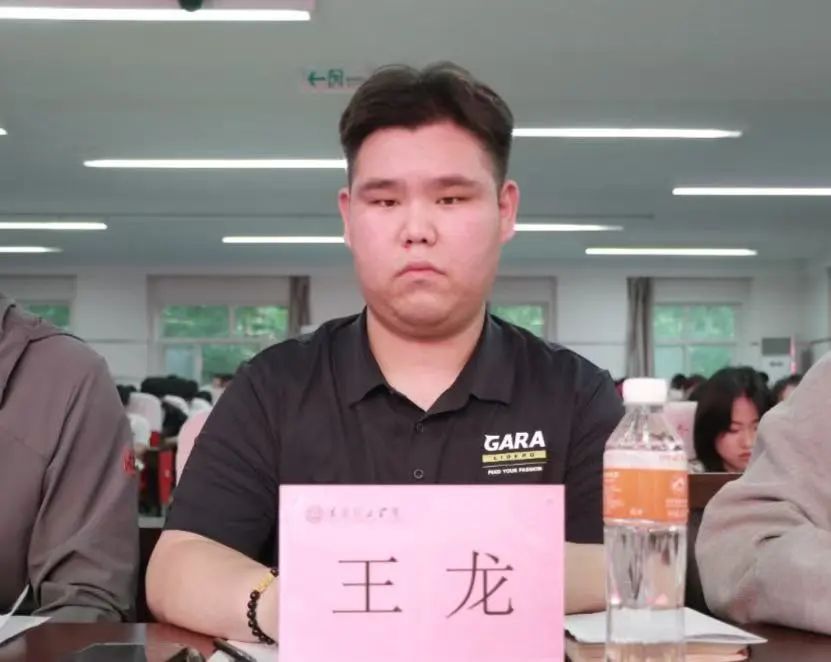 青春校园必赢242net官网第六届辩论赛完美落幕