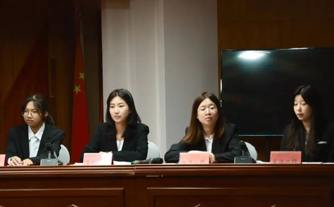 青春校园必赢242net官网第六届辩论赛完美落幕