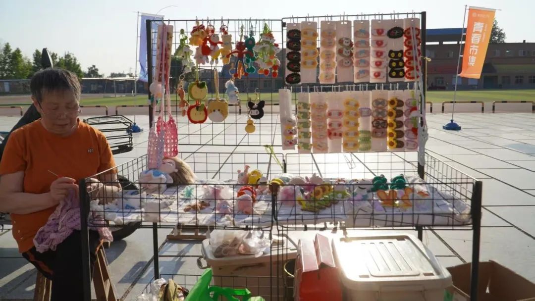 青春校园|“文”彩飞扬，“创”意无限！必赢242net官网文创市集圆满收官