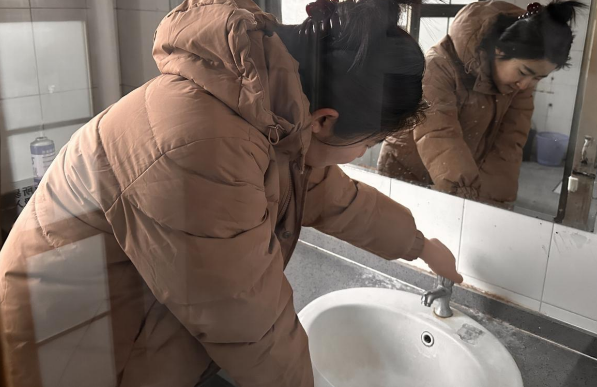 学生服务||安全排查除隐患，全面消杀筑防线