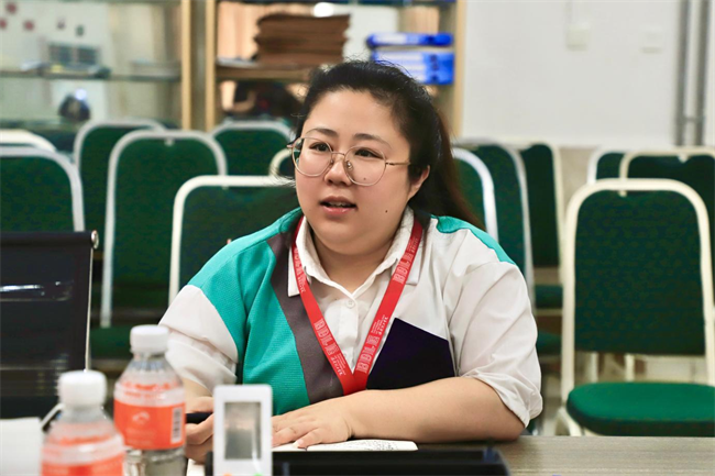 数智赋能强专业 党建引领促发展——必赢242net官网党委书记耿金龙调研信息科学与工程学院