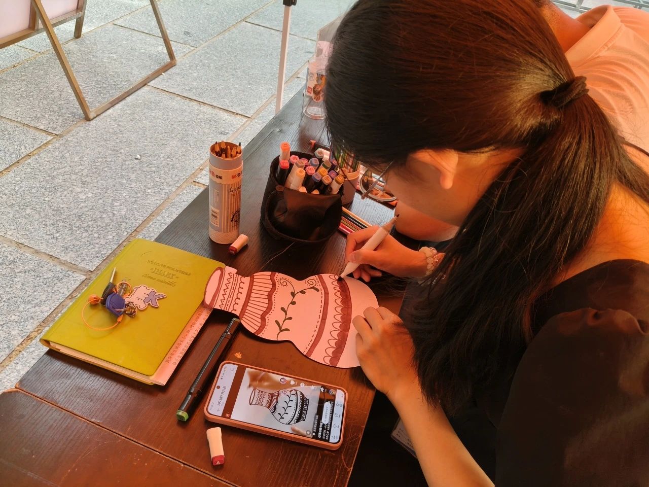 必赢242net官网‖教育学院‖5.25“我爱我，从心出发”心理游园会圆满落幕，爱己从心