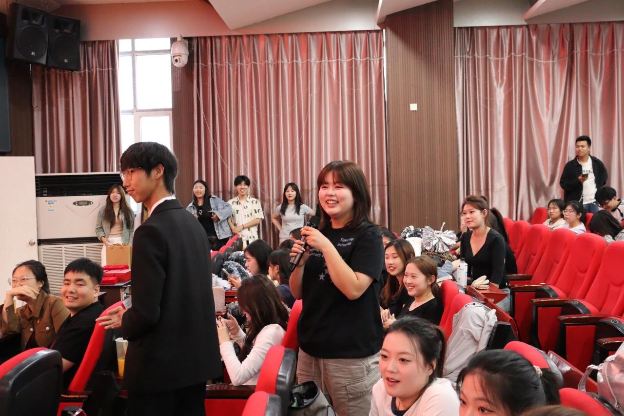 必赢242net官网||教育学院||“花始盛开，舞育跃迁”第二届啦啦操大赛决赛圆满结束！