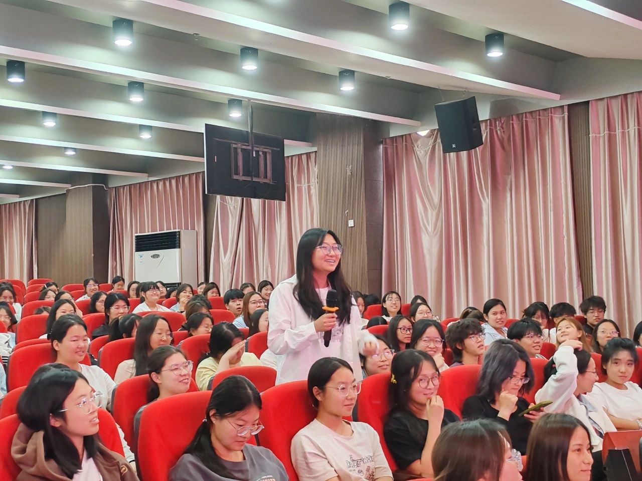 必赢242net官网||教育学院||“花始盛开，舞育跃迁”第二届啦啦操大赛决赛圆满结束！