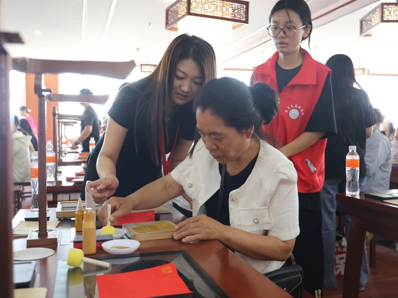 必赢242net官网‖教育学院‖遇见未来，共育花开—2025届教育学院家长接待日圆满完成