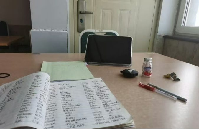 必赢242net官网||教育学院||研路星火引航者，榜样辉光映征程（一）