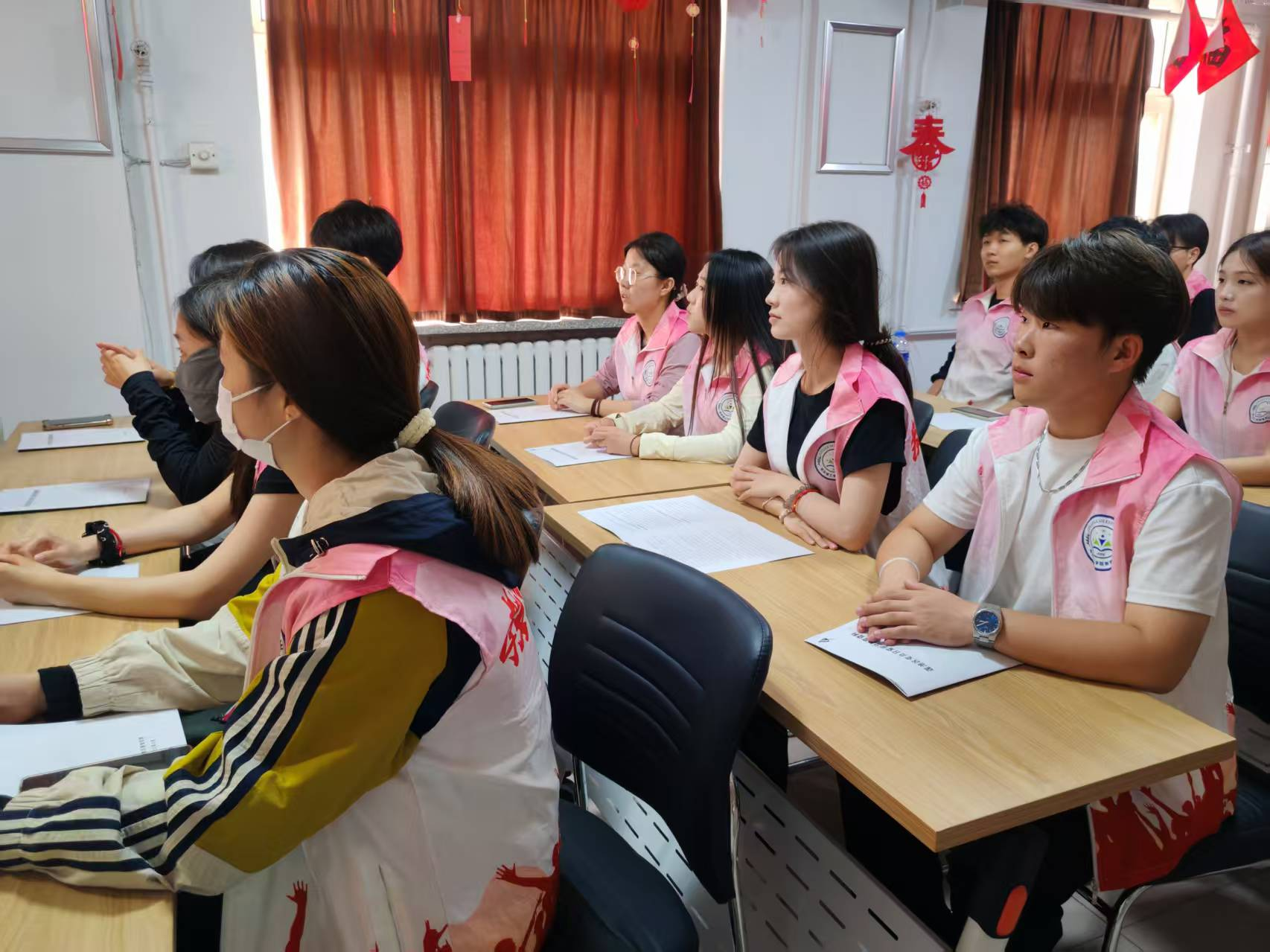 必赢242net官网‖教育学院‖青春志愿映初心，红色薪火共传承