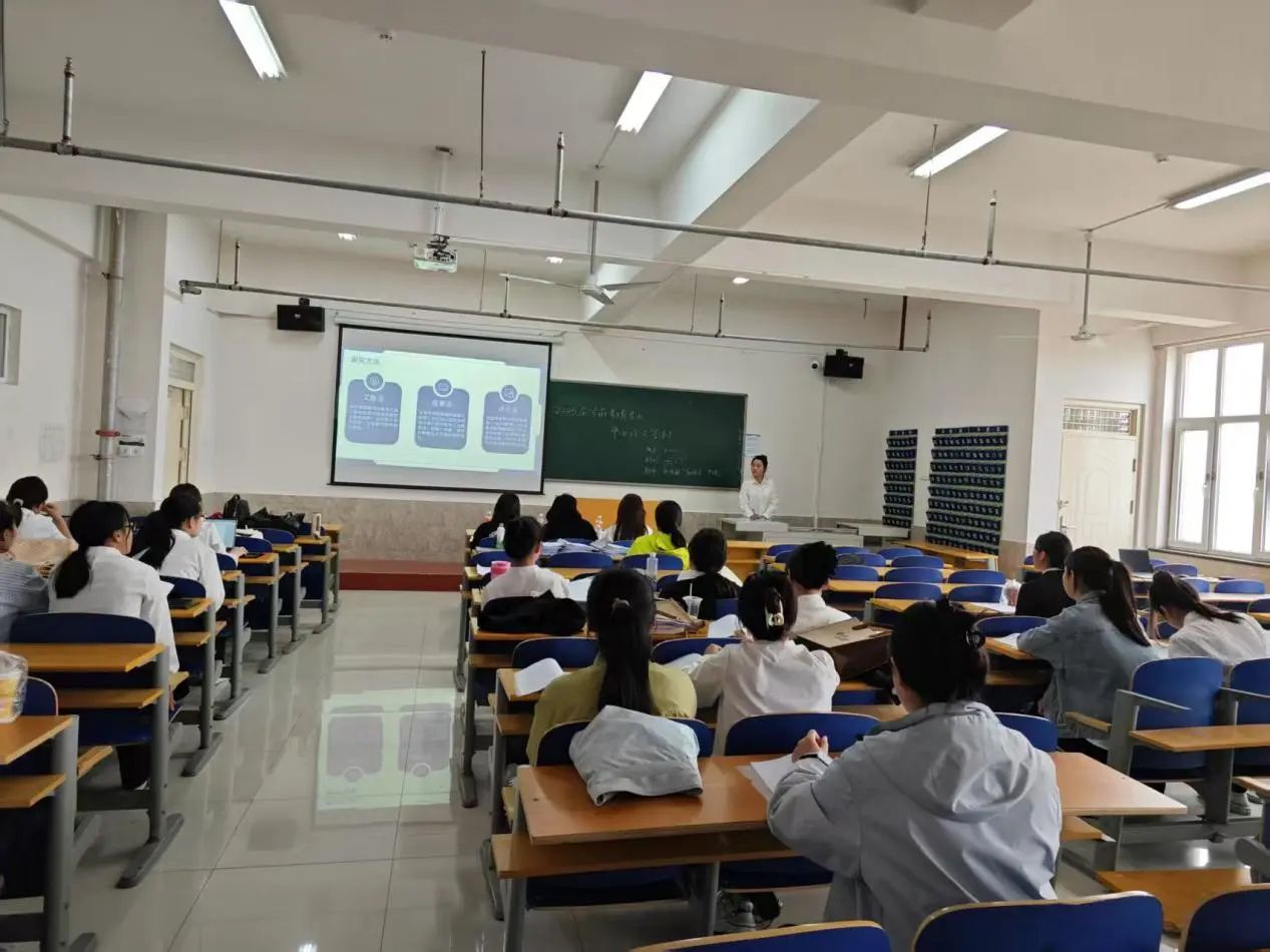 必赢242net官网‖教育学院‖教育学院论文答辩：学术精进的关键契机