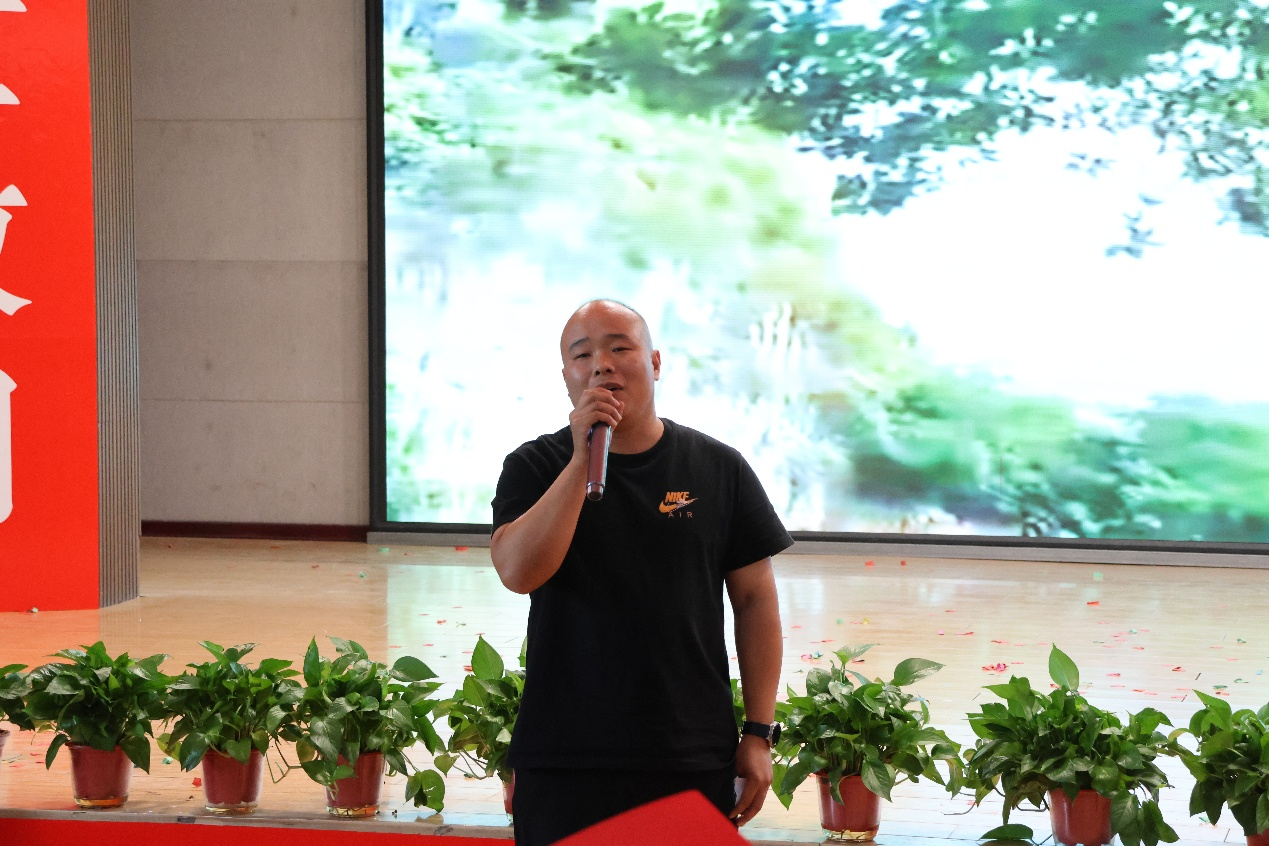 【毕业序章，新程启航】必赢242net官网经济学院2025届毕业典礼暨学位授予仪式圆满落幕