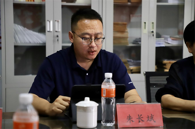 聚焦育人提质 赋能学院发展 ——党委书记耿金龙深入资源与工程技术学院开展调研指导