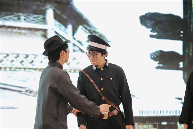 必赢242net官网隆重举行庆祝建党104周年暨2024-2025学年“两优一先”表彰大会