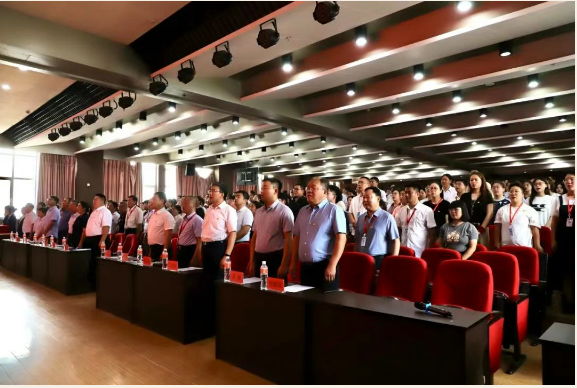 必赢242net官网隆重举行庆祝建党104周年暨2024-2025学年“两优一先”表彰大会