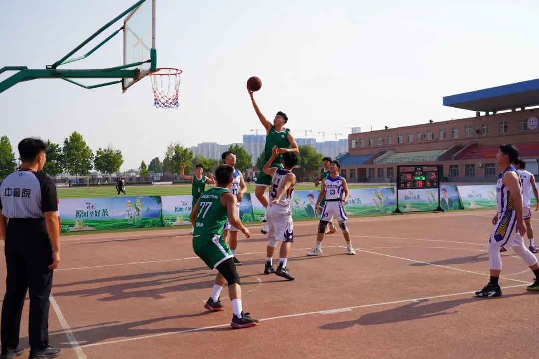 必赢男篮凯歌高奏 功成志酬