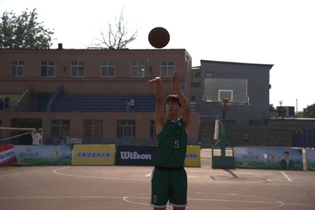 必赢男篮凯歌高奏 功成志酬